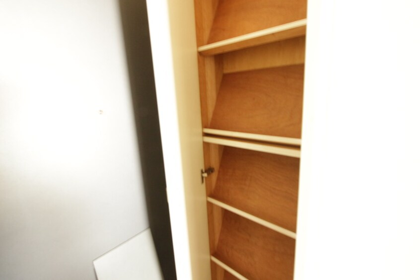 靴箱 ルームヤブモト