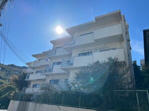 シャロン長田(304)
