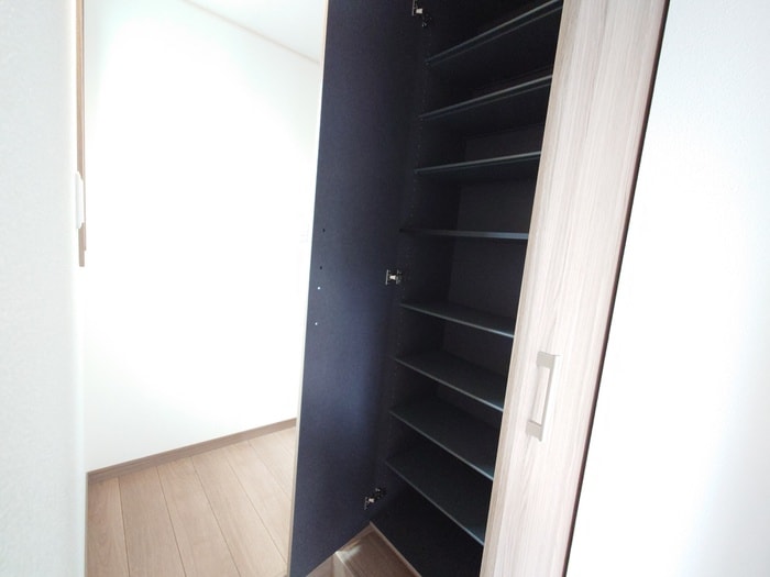 靴箱 ウエスト明石