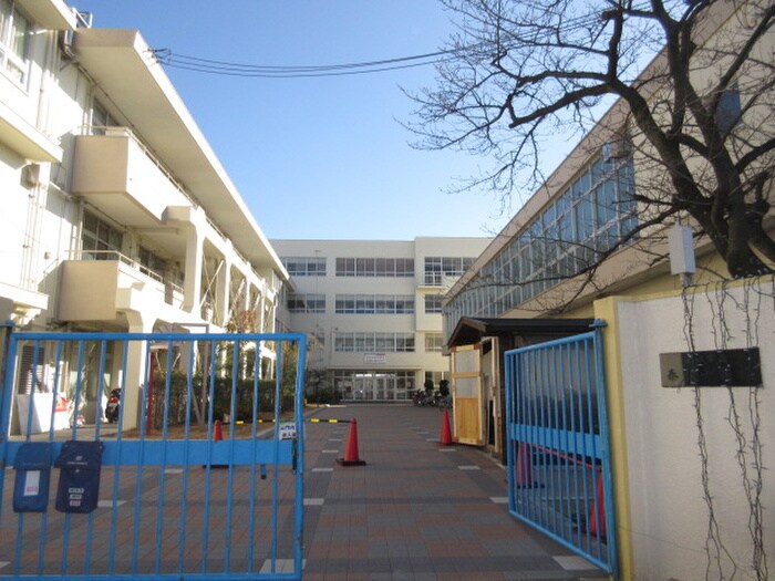 秦野小学校(小学校)まで220m ﾘﾊﾞ-ｼﾞｮｲﾝﾄ