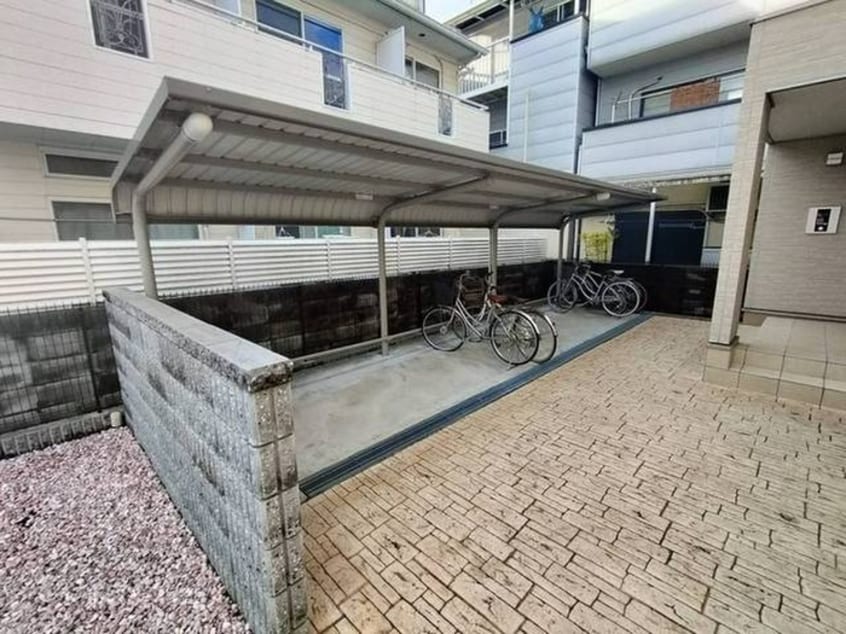 駐輪場 ドリーム錦　走谷