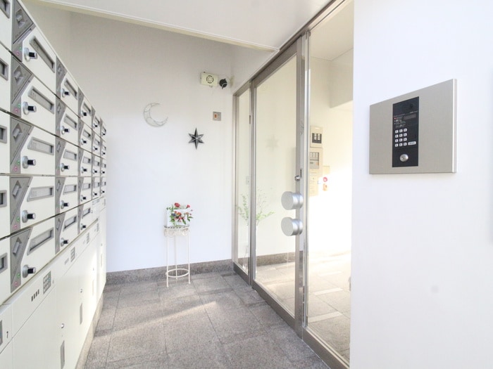 エントランス部分 ブリディアントグリ－ン三国ヶ丘