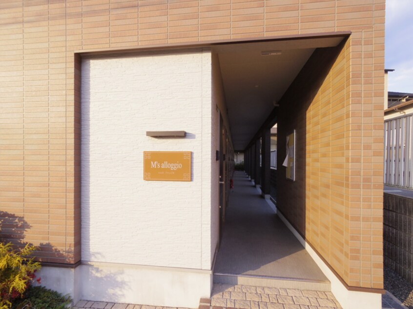 エントランス部分 エムズアロッジオ