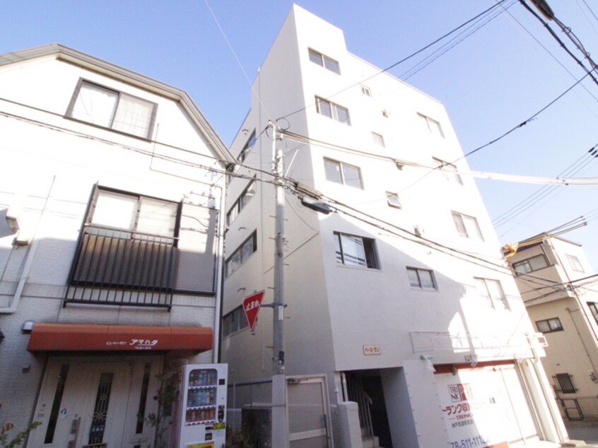 外観写真 ベース・ワン