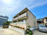 リヴェ－ル岡本