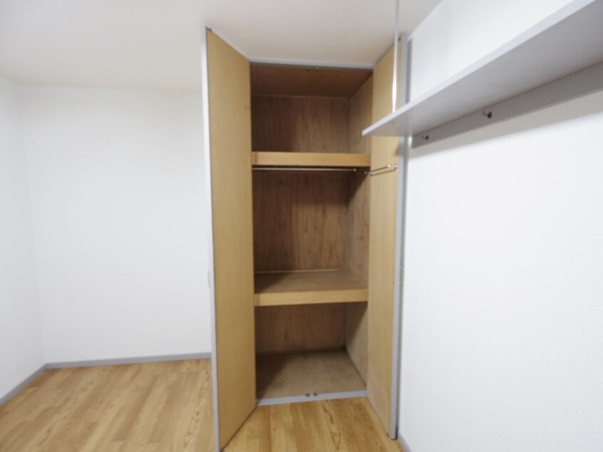 収納 メゾン・フレンド