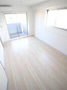 居室 エフ レジデンス