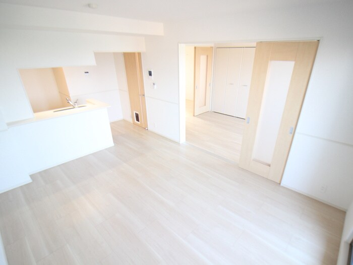 居室 エフ レジデンス