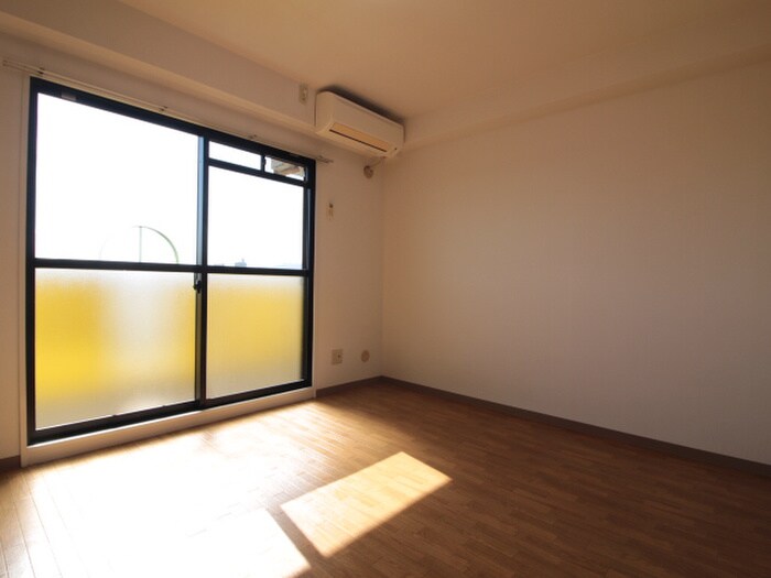 居室 エレガント甲子園