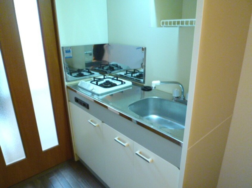 キッチン ナニワランド上本町