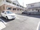 駐車場 レイズ　ライト