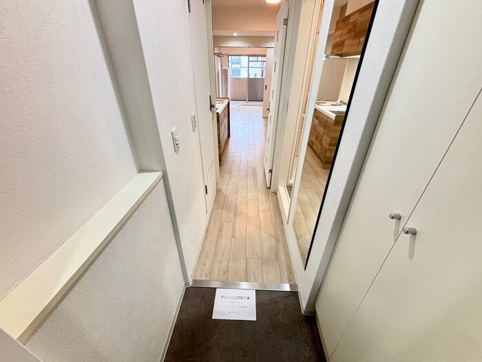 玄関 フロンティアタワー九条Ⅱ