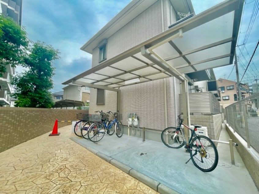 駐輪場 Leist　Ⅲ