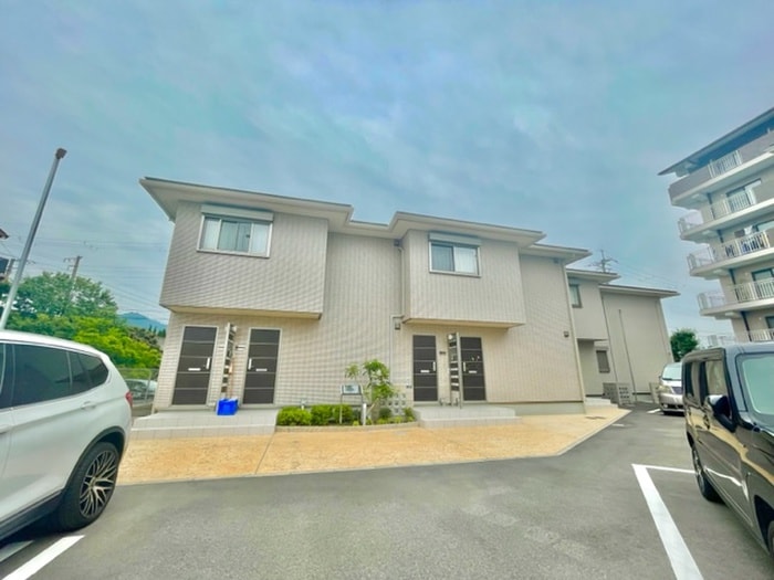 外観写真 Leist　Ⅲ