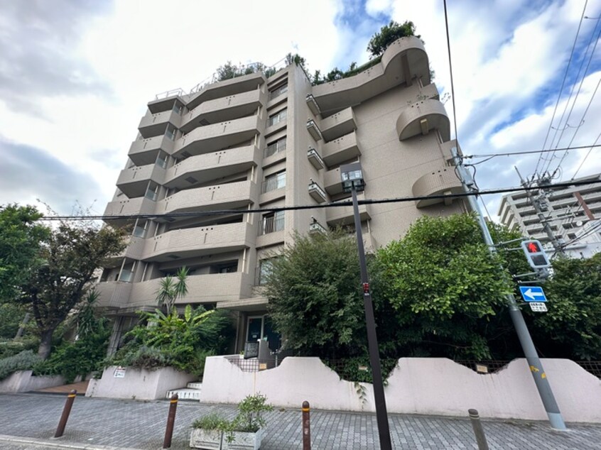 外観写真 アルティスタ中津