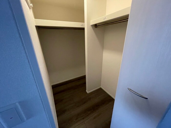 収納 アドヴァンスライフ平野