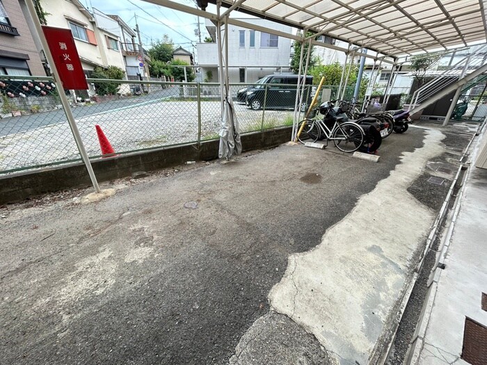 駐車場 カーサ　レガロ