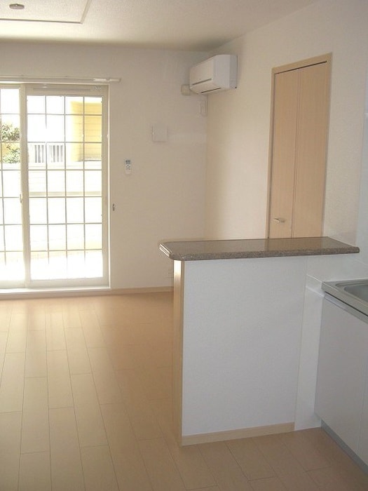 キッチン シェ　モア　Ⅰ