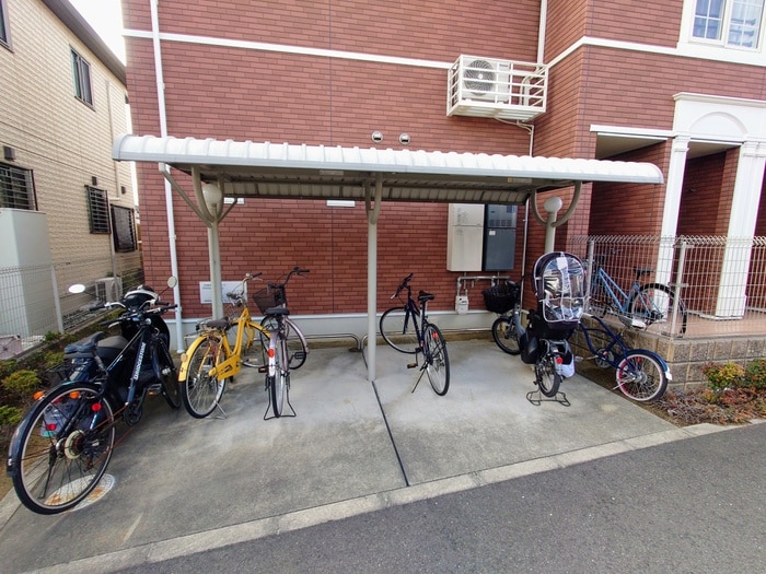 駐輪場 シェ　モア　Ⅰ