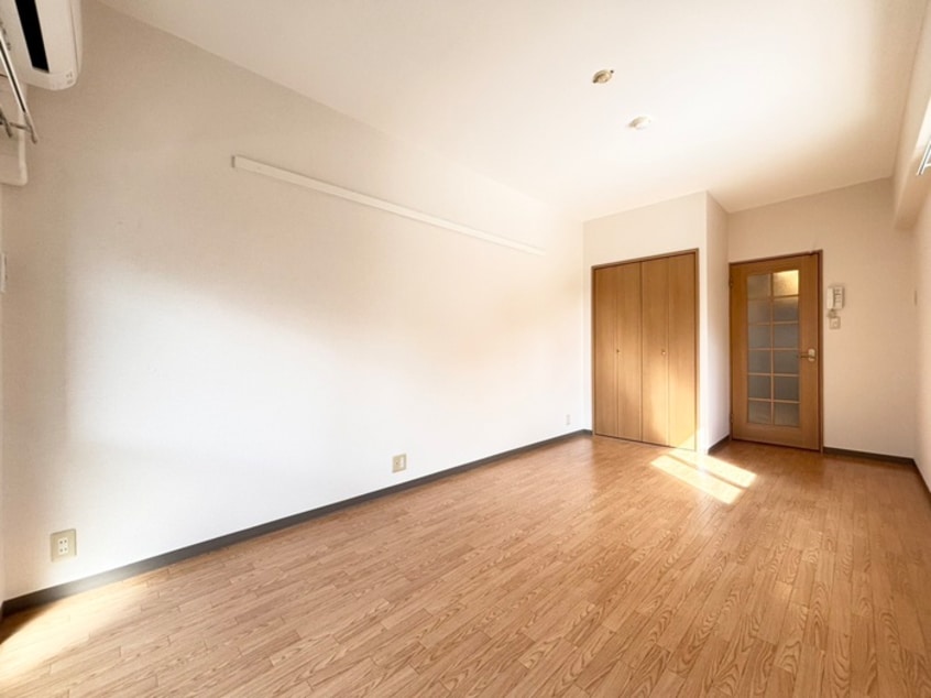 居室 セトル御所東