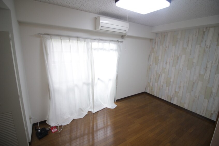 居室 シェルプール 弐番館