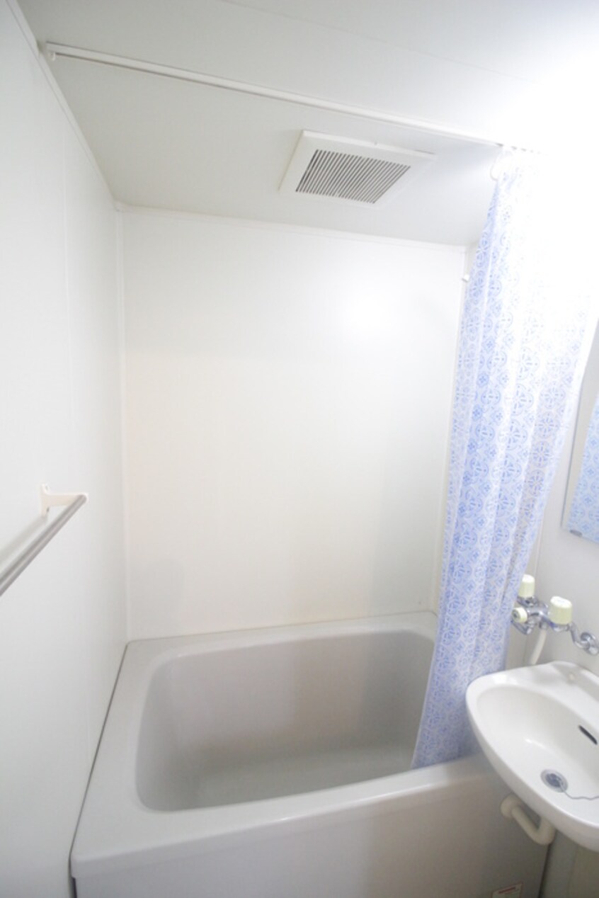 バス／シャワールーム等 シェルプール 弐番館