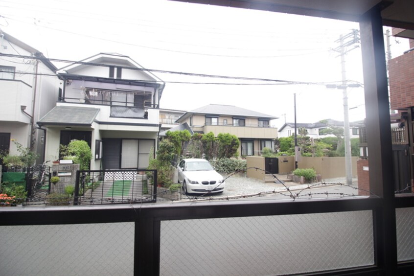 室内からの展望 シェルプール 弐番館