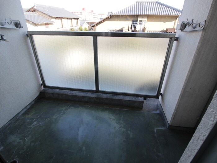 ベランダ・バルコニー ハイツアザレア