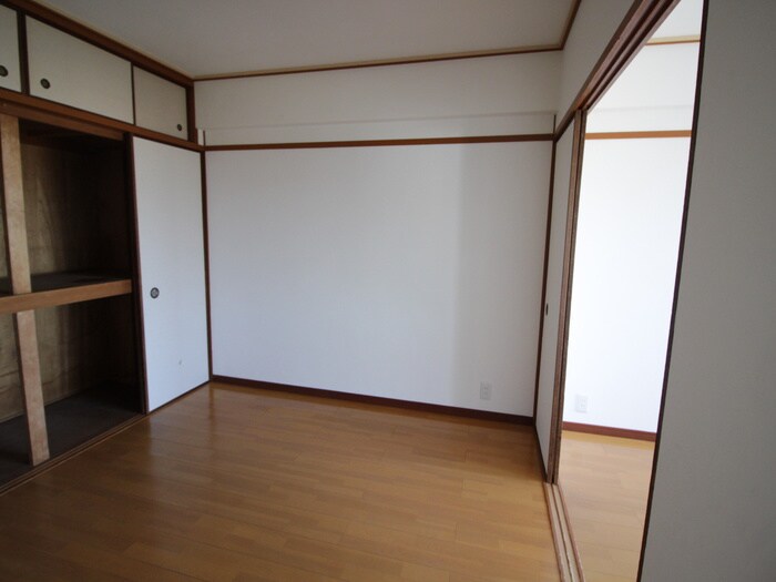 居室 ハイツアザレア