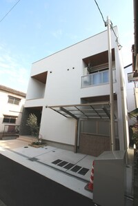 ＧＬＡＮＺ西天下茶屋