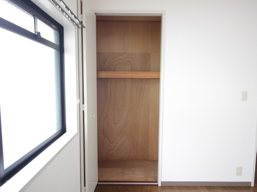 収納 パラディオンⅠ