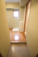 玄関 リオ土佐堀