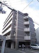 大晋メゾネ御所西の外観