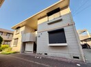 トロアメゾン A棟の外観