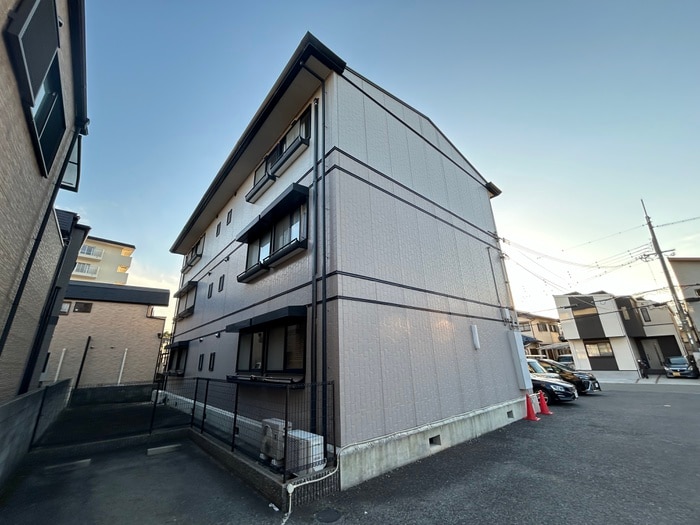 外観写真 ハ－モニ－マンションＥ棟