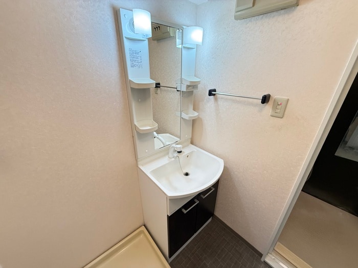 洗面 ニュ－ロ－タスライフ