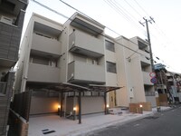 ラモーナ東本町3