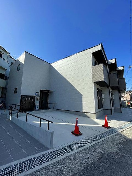 駐車場 chou chou Nakamiya　EAST　