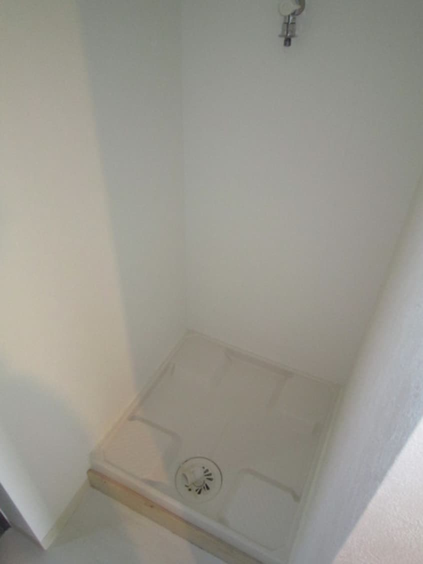 洗濯機置場 ＯＡＺＯ庄内西町