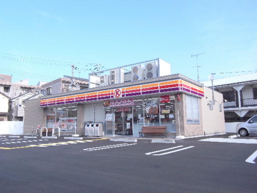 サークルK泉ヶ丘店(コンビニ)まで450m VILLA　HIRAISO