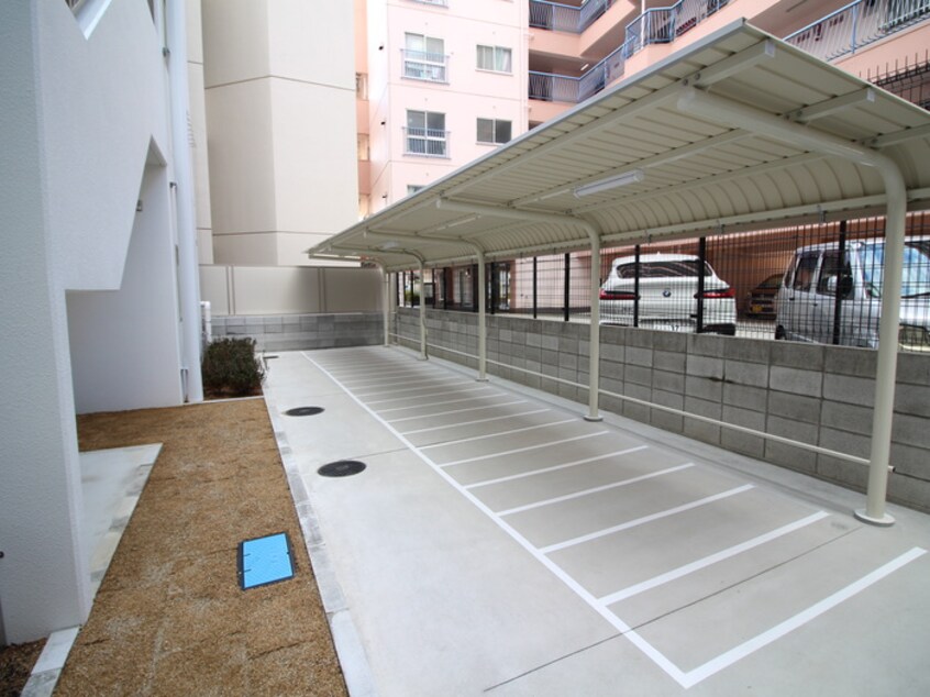 駐輪場 ルミエールJR八尾