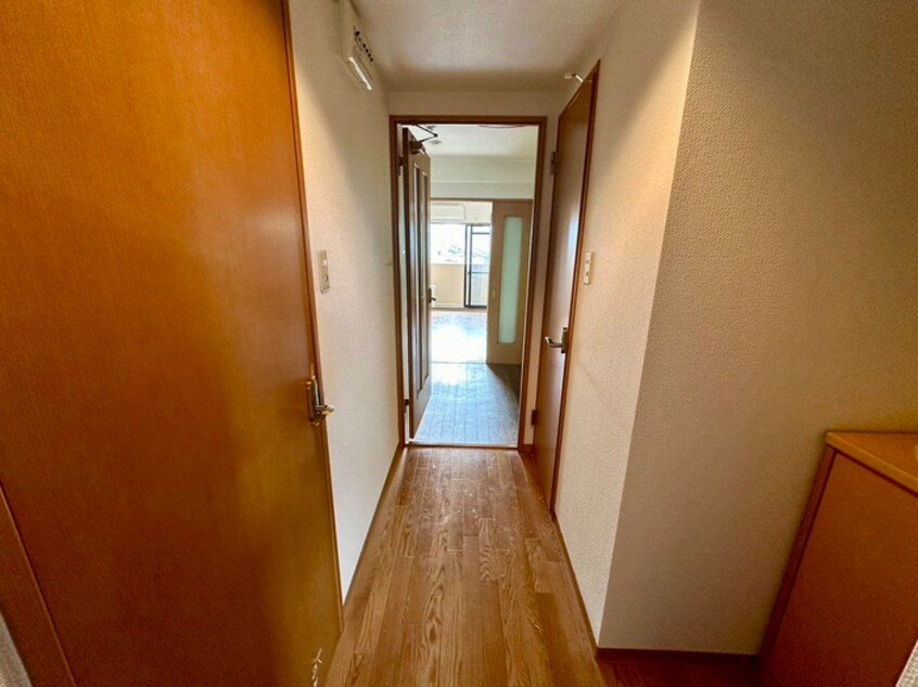 廊下 エンゼルプラザ南草津