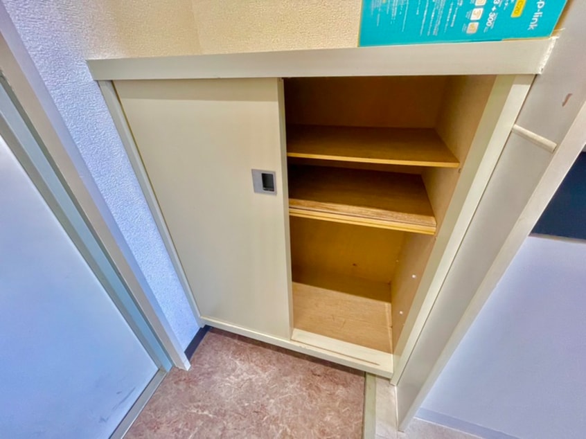 靴箱 ムー１番館