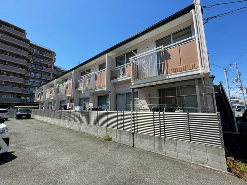 外観写真 ファミ－ルハイツ北花田