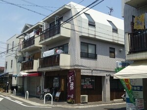 ファミール朝田Ｂ館