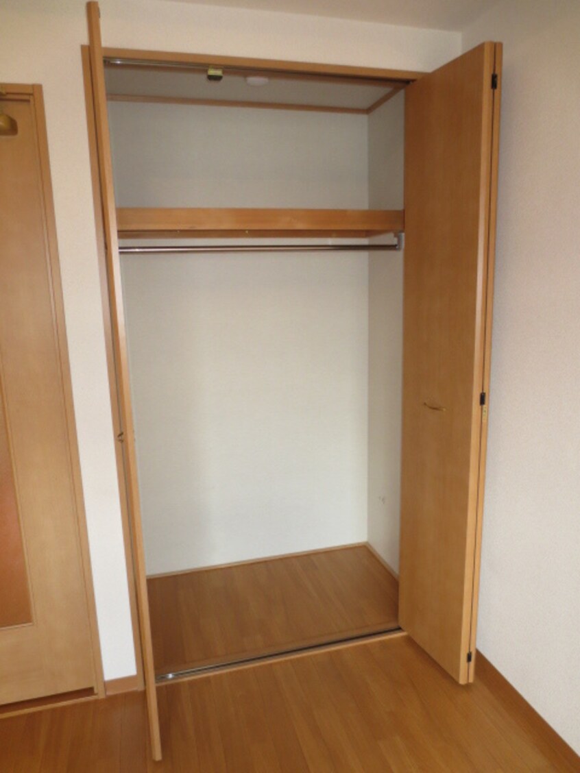 収納 ルミエール八尾 Ⅱ