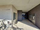 エントランス部分 プレコート上鳥羽
