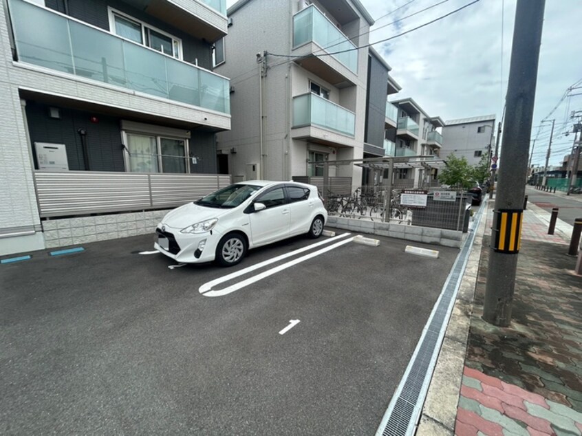 駐車場 D-room今川C棟