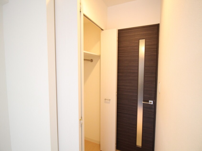 収納 ジュネーゼみなと弁天町(505)