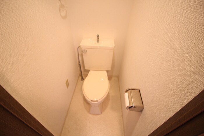 トイレ パインヒル２
